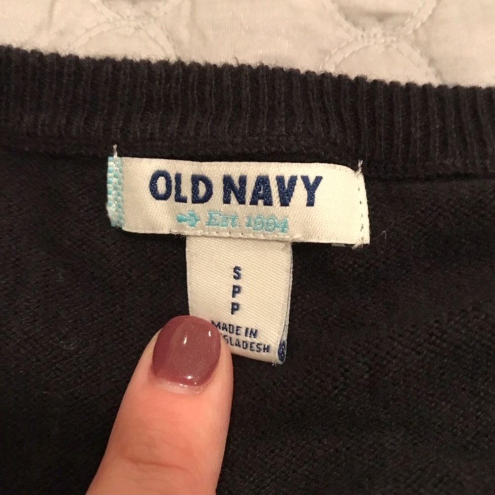 Old navy black cardigan - Picture 3 of 3